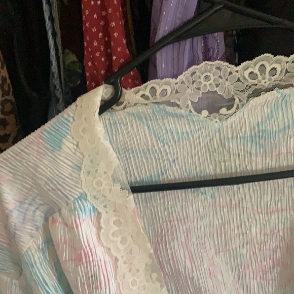 Vintage Iridescent Robe - Picture 4 of 4